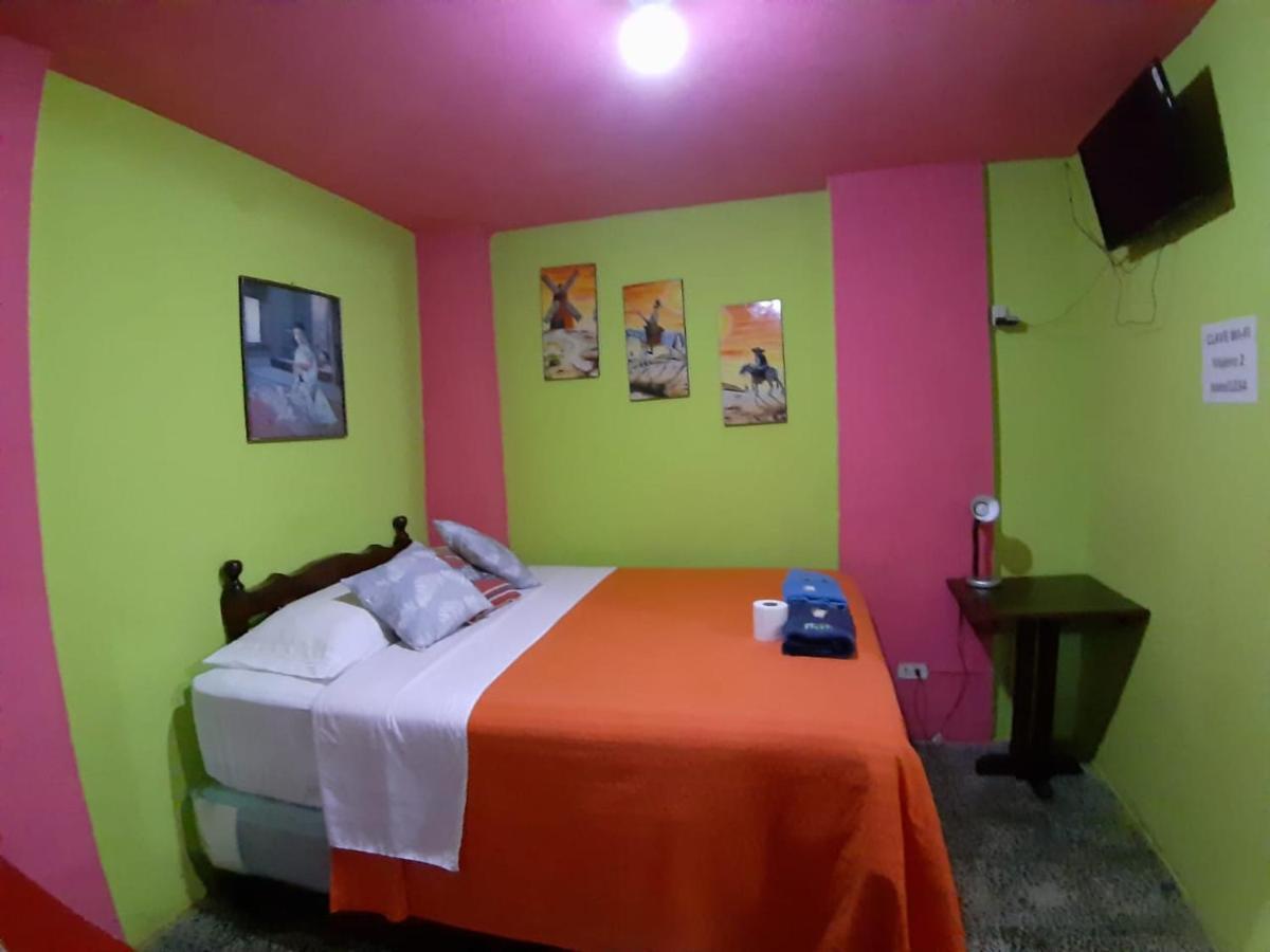 Hotel Casa Del Viajero 케트살테낭고 외부 사진
