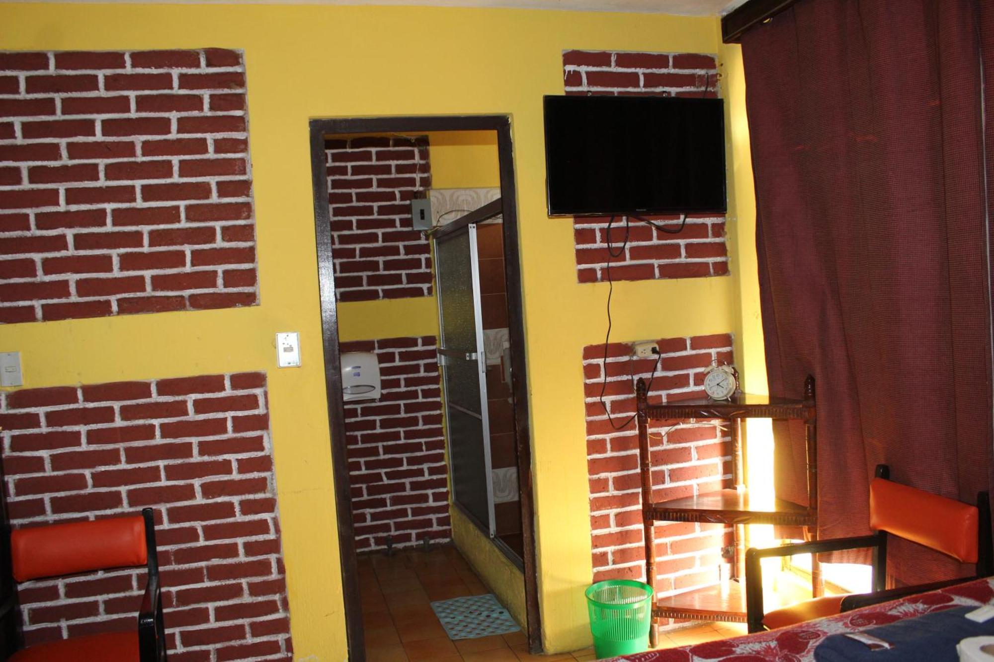 Hotel Casa Del Viajero 케트살테낭고 외부 사진
