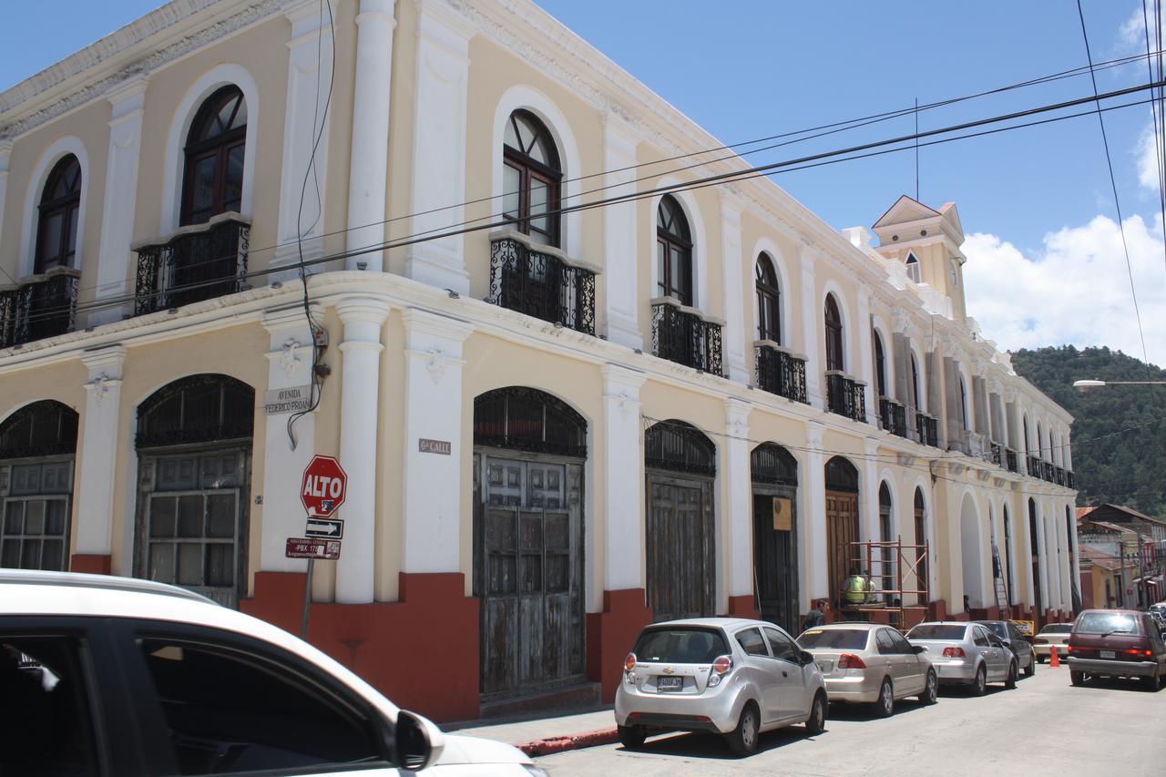 Hotel Casa Del Viajero 케트살테낭고 외부 사진
