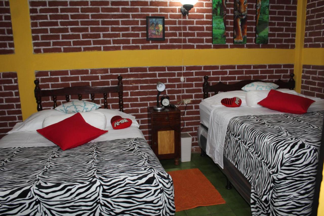 Hotel Casa Del Viajero 케트살테낭고 외부 사진