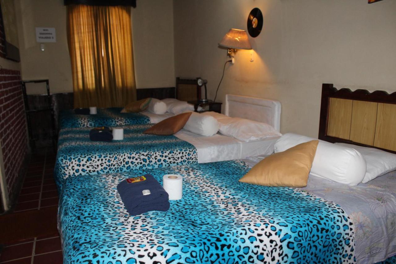 Hotel Casa Del Viajero 케트살테낭고 외부 사진