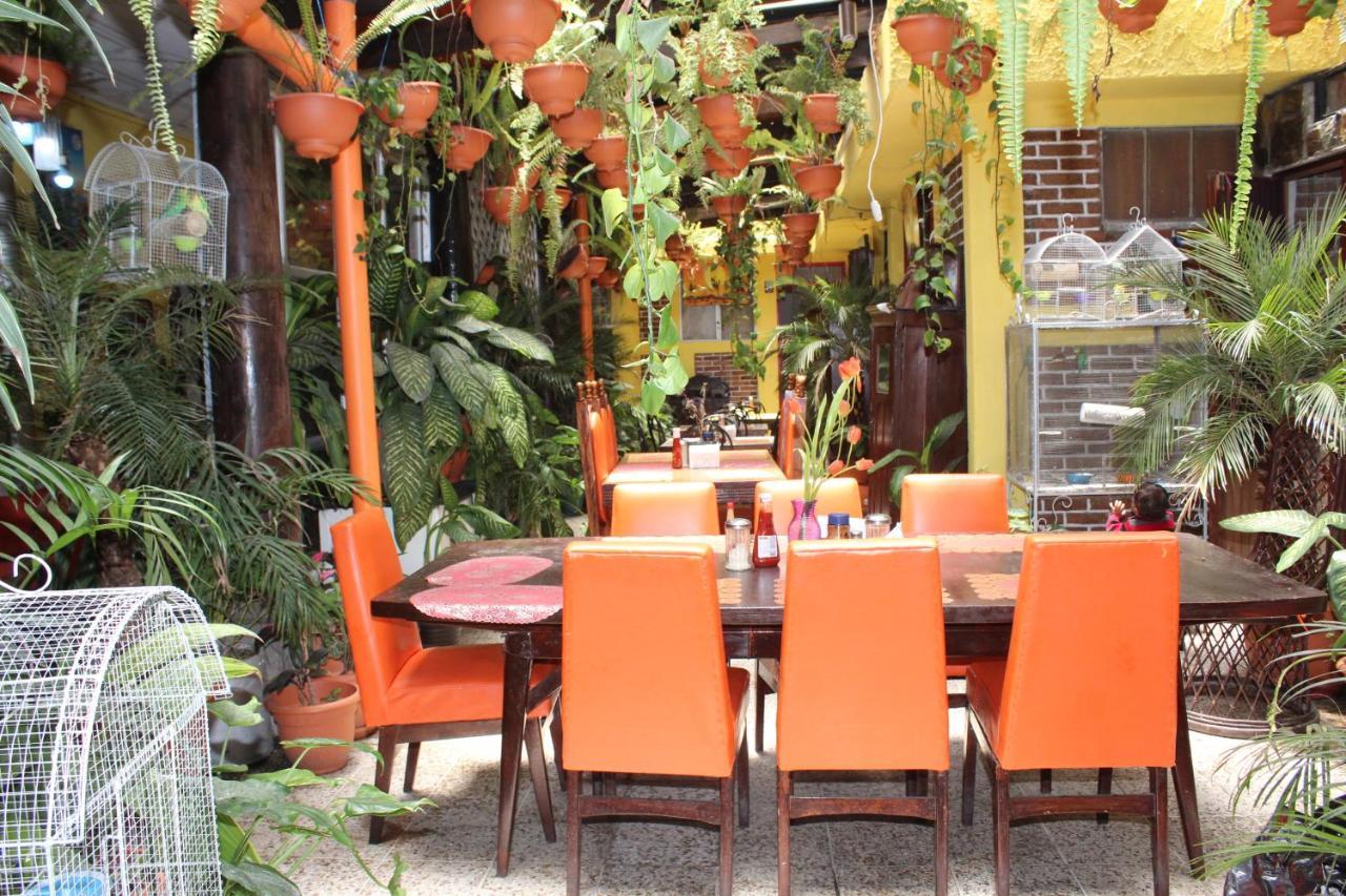 Hotel Casa Del Viajero 케트살테낭고 외부 사진