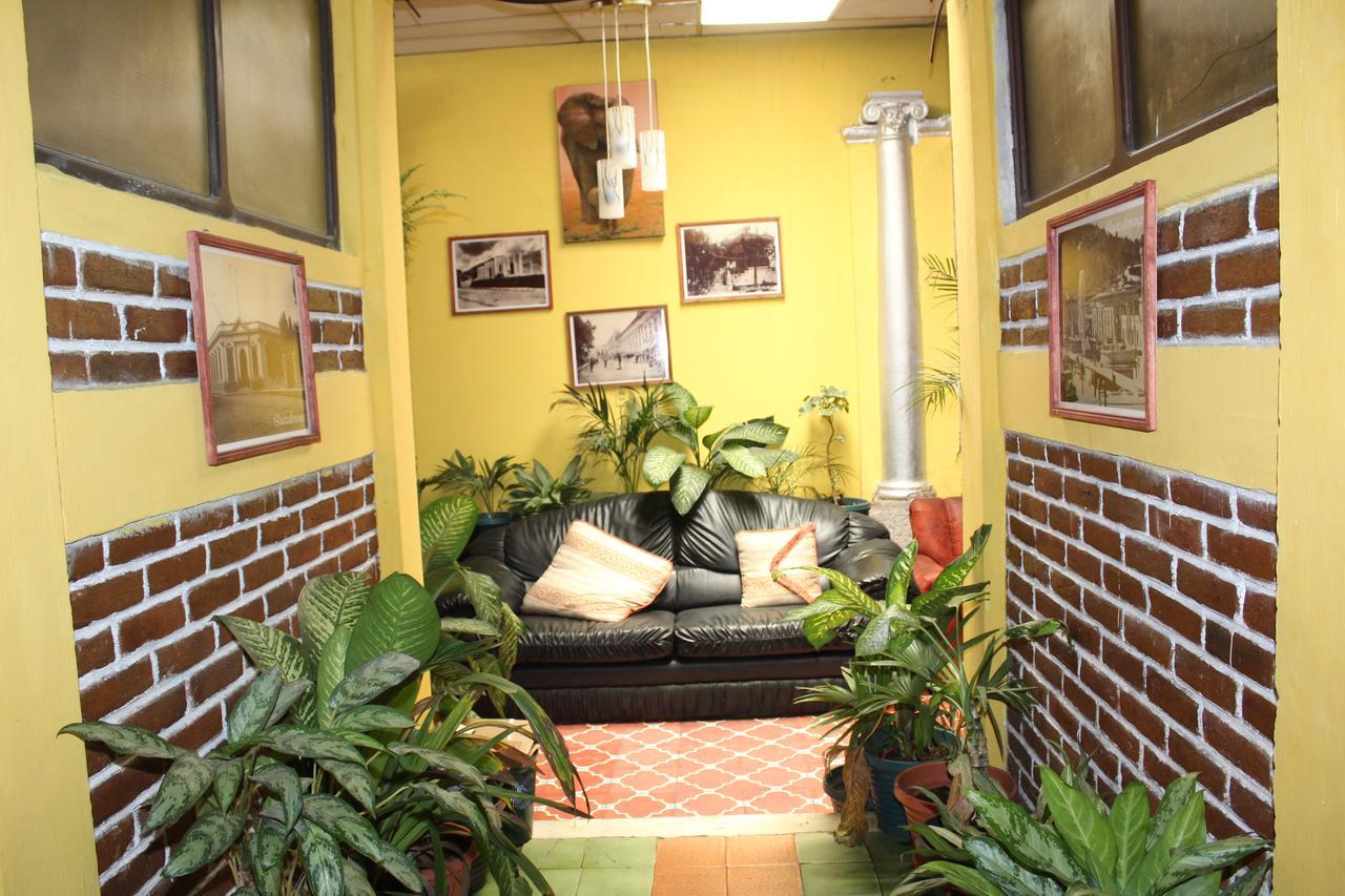Hotel Casa Del Viajero 케트살테낭고 외부 사진