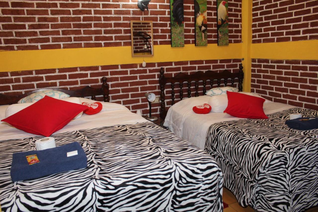 Hotel Casa Del Viajero 케트살테낭고 외부 사진